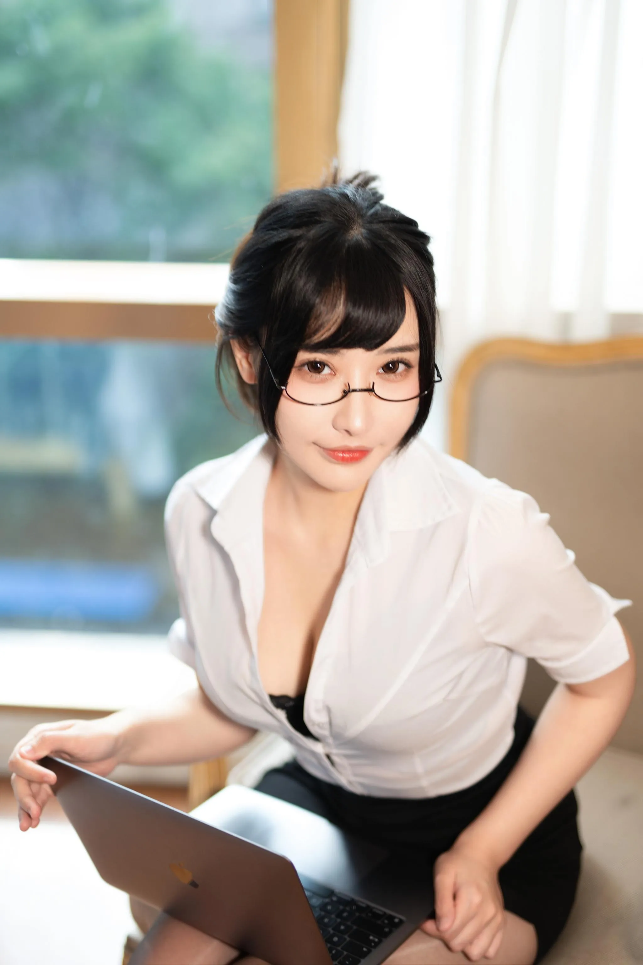 糖果果Candy – NO.07 室内ol [102P]插图5